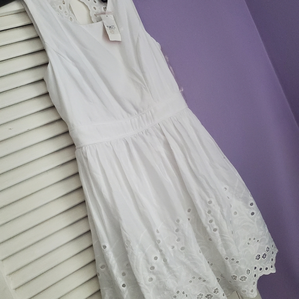 Beautiful mini white dress